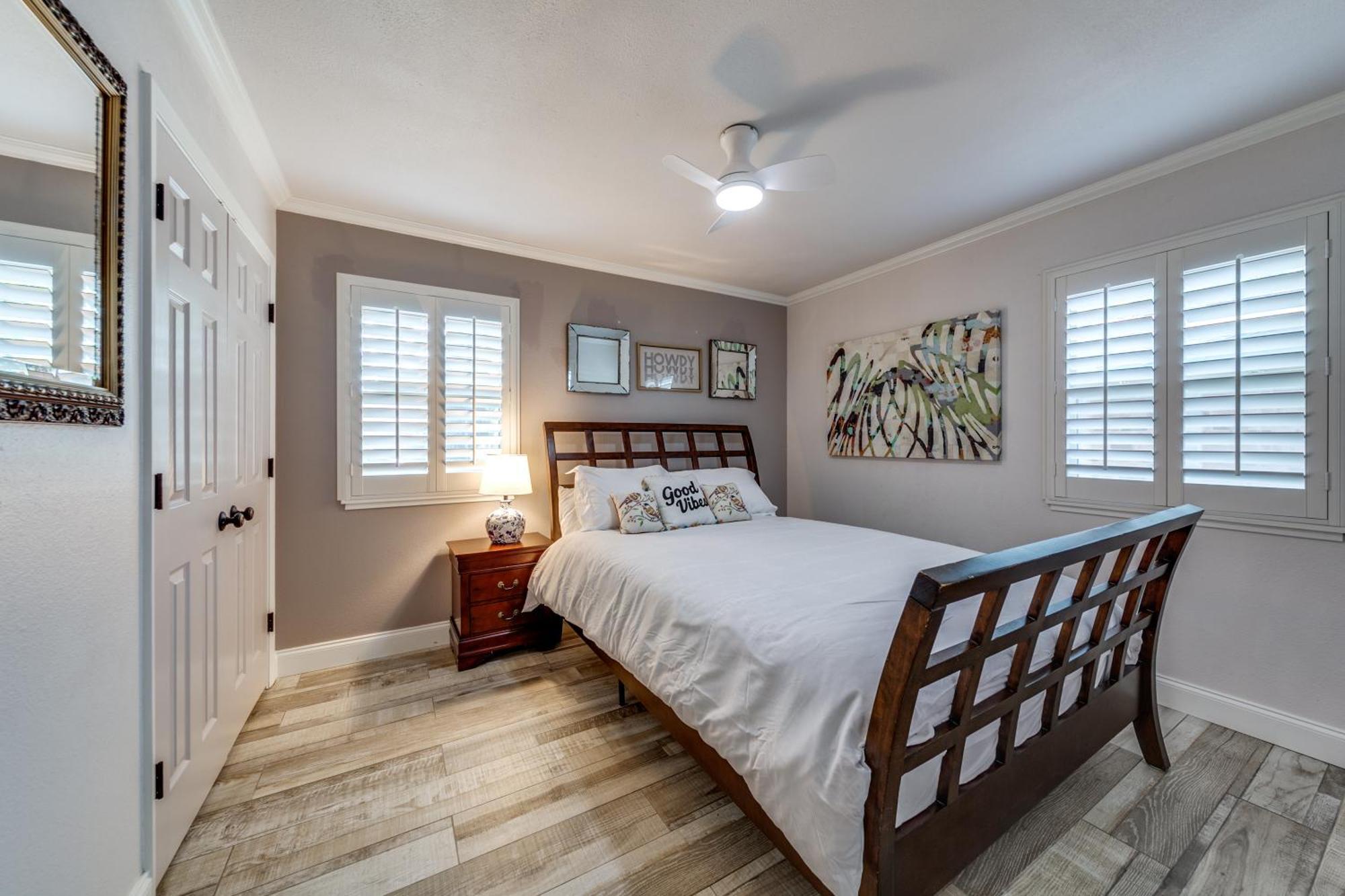 Charming Pet Friendly 4 Bdrm Home Mins To Main St And Wineries 弗雷德里克斯堡 外观 照片